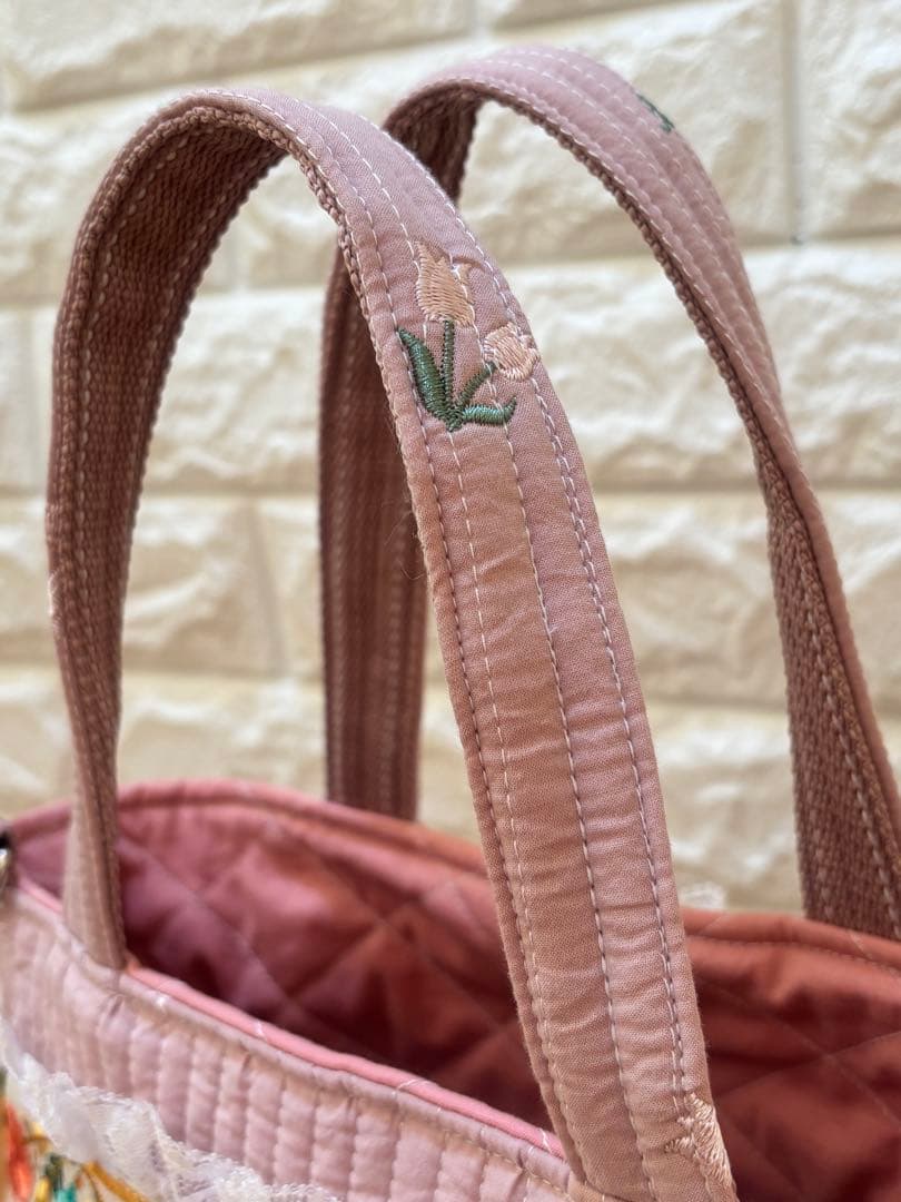 ね*】様 コヤンイサムチョン　イブル刺繍キルト&リバティ&インド刺繍リボンバッグ