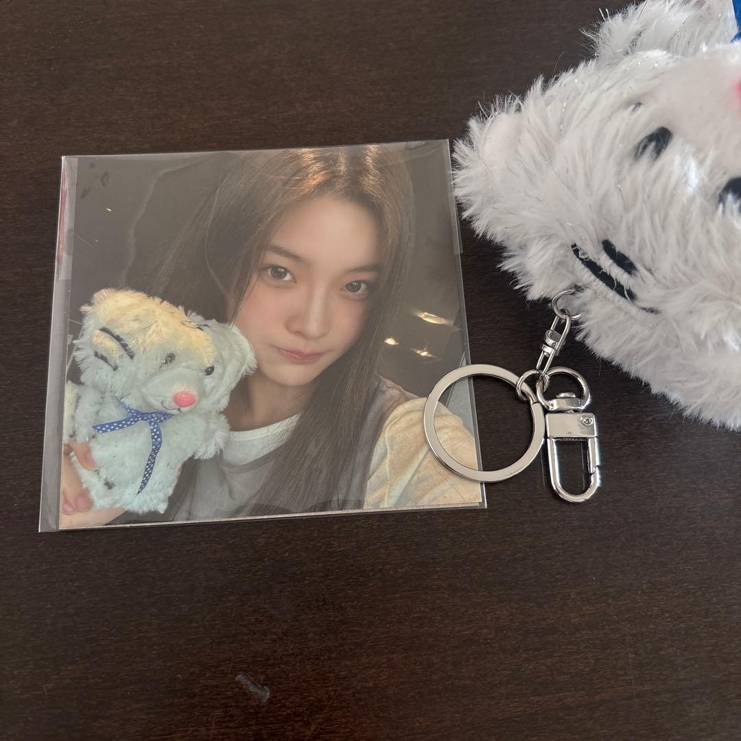 ILLIT キーリング1周年記念 イロハ ぬいぐるみ